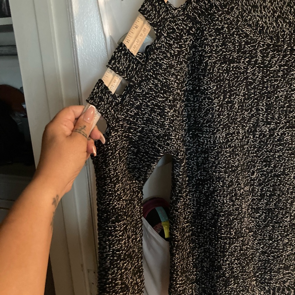 Aqua, Large, Black and white sweater